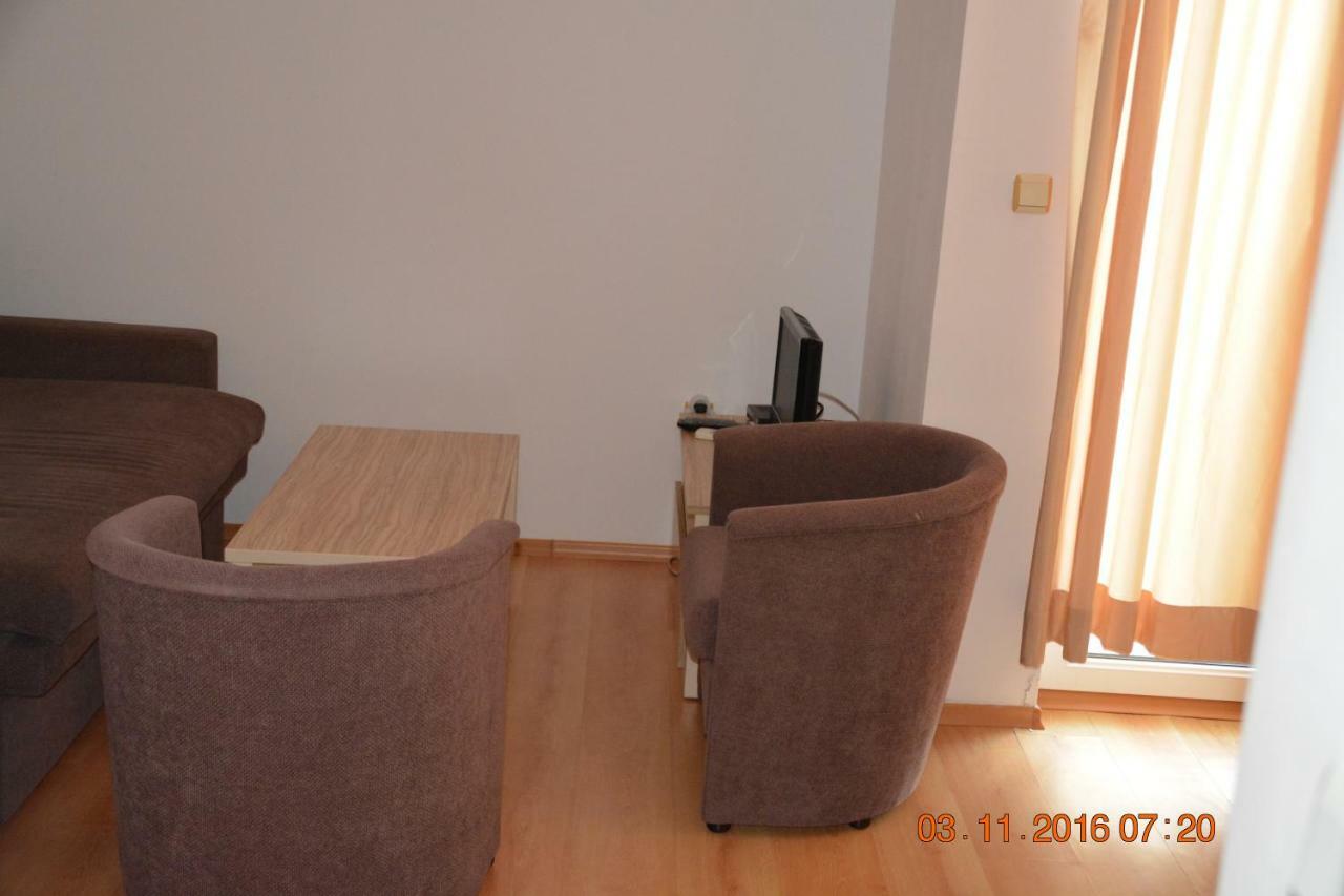 Guest Apartments Salena 阳光海滩 外观 照片
