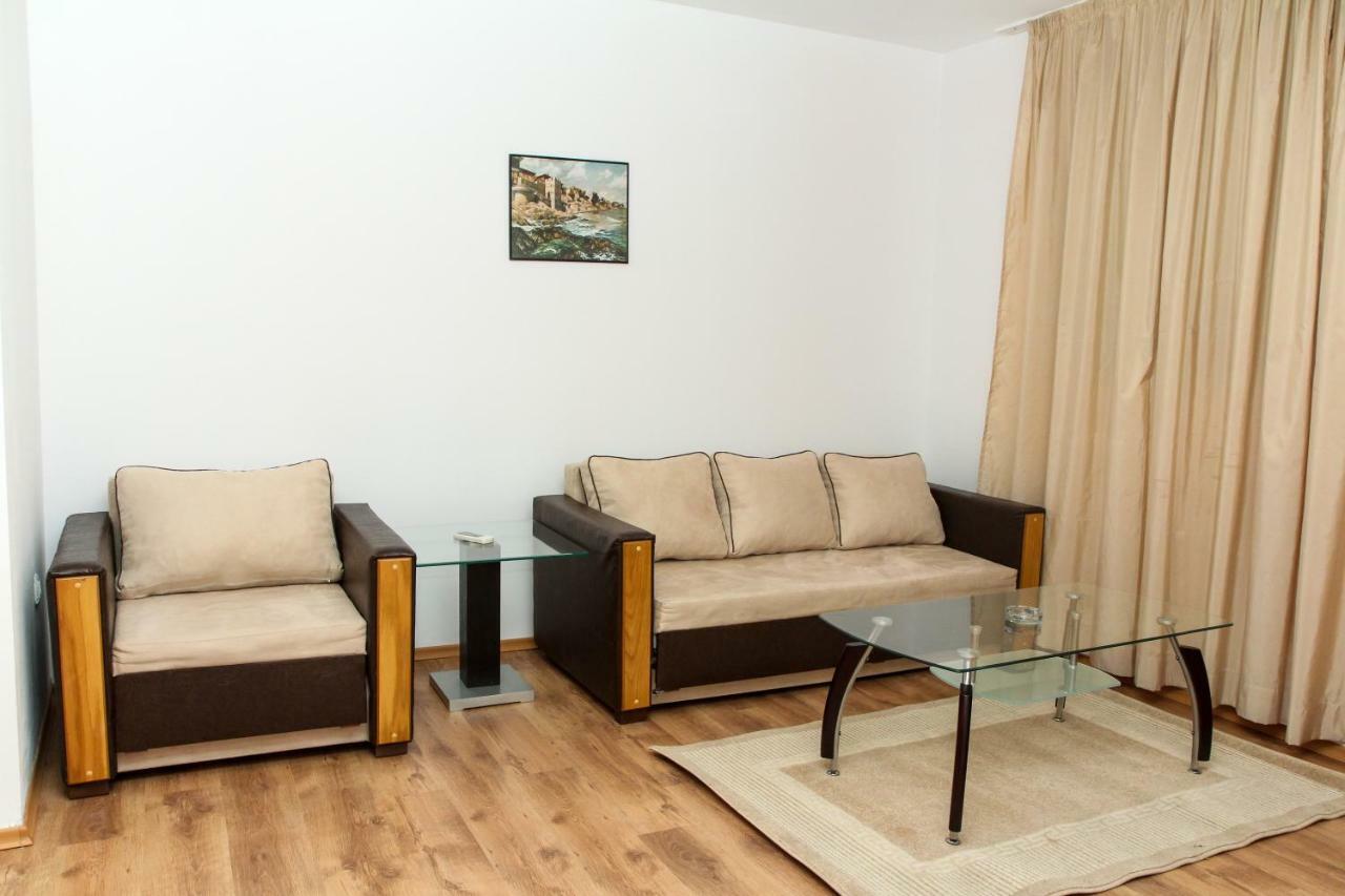 Guest Apartments Salena 阳光海滩 外观 照片
