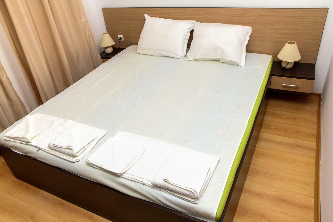 Guest Apartments Salena 阳光海滩 外观 照片