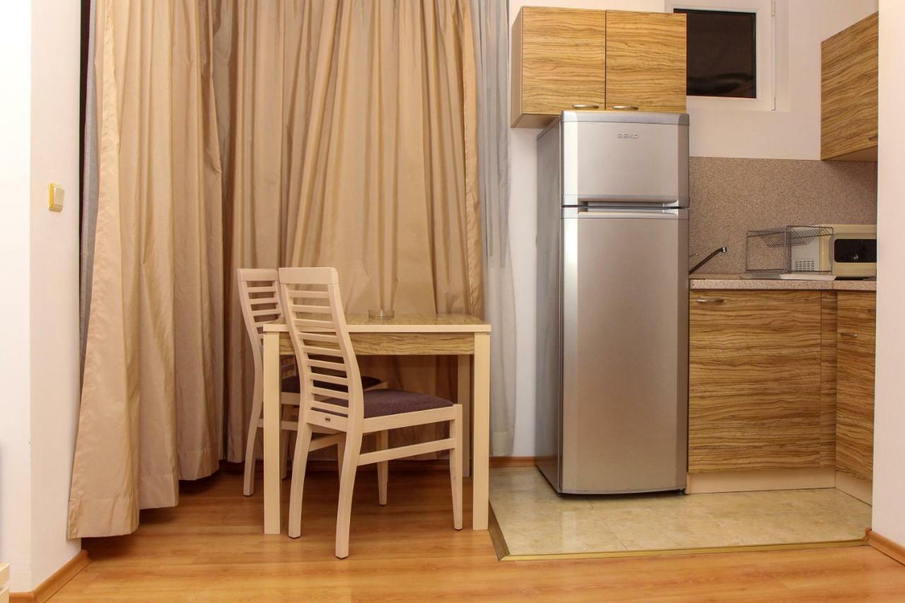 Guest Apartments Salena 阳光海滩 外观 照片