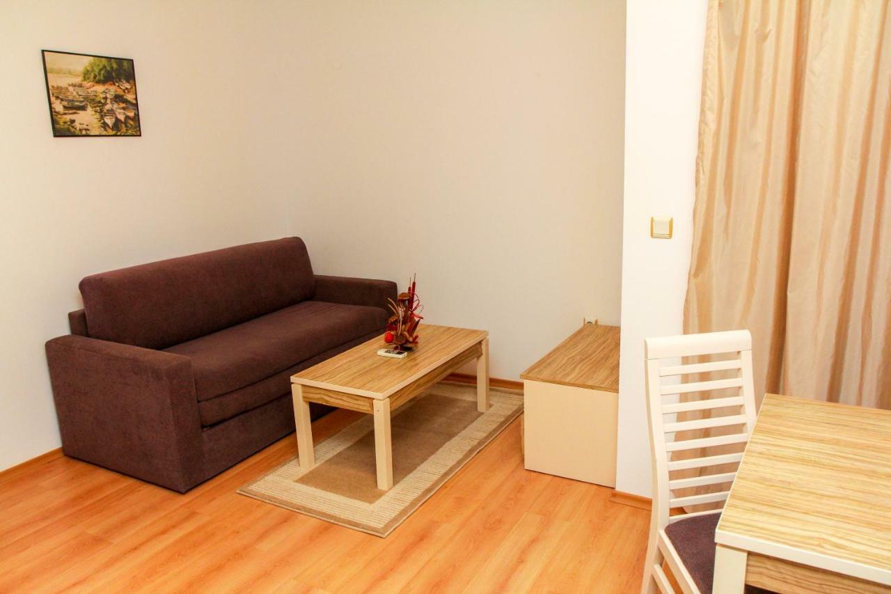 Guest Apartments Salena 阳光海滩 外观 照片