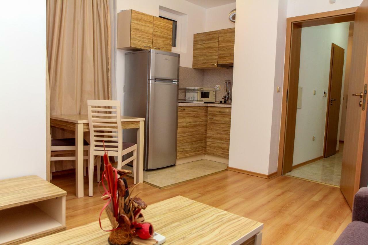 Guest Apartments Salena 阳光海滩 外观 照片