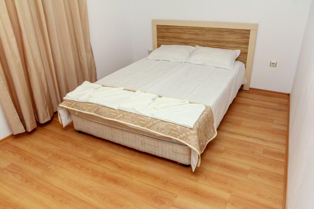 Guest Apartments Salena 阳光海滩 外观 照片