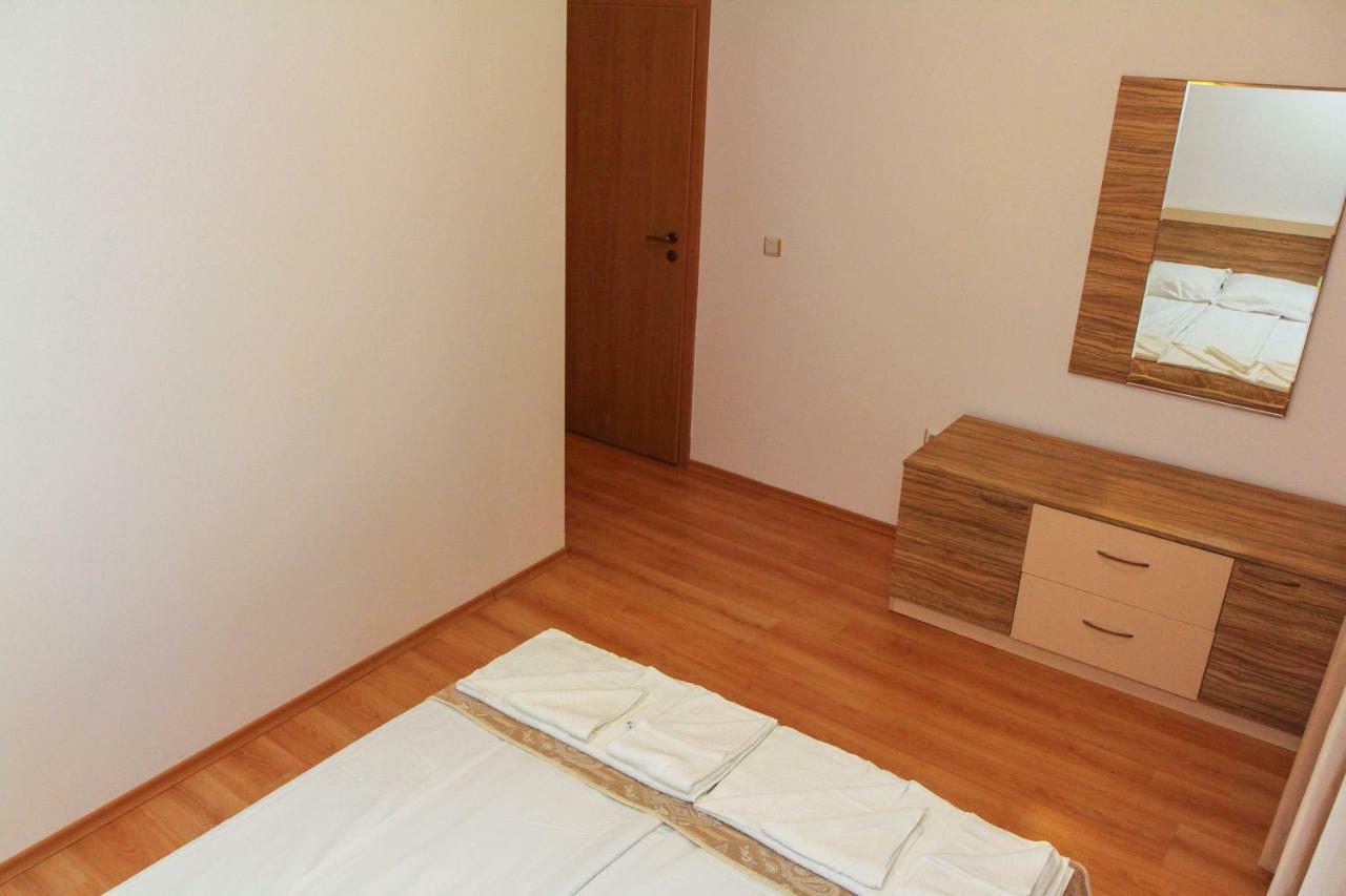 Guest Apartments Salena 阳光海滩 外观 照片