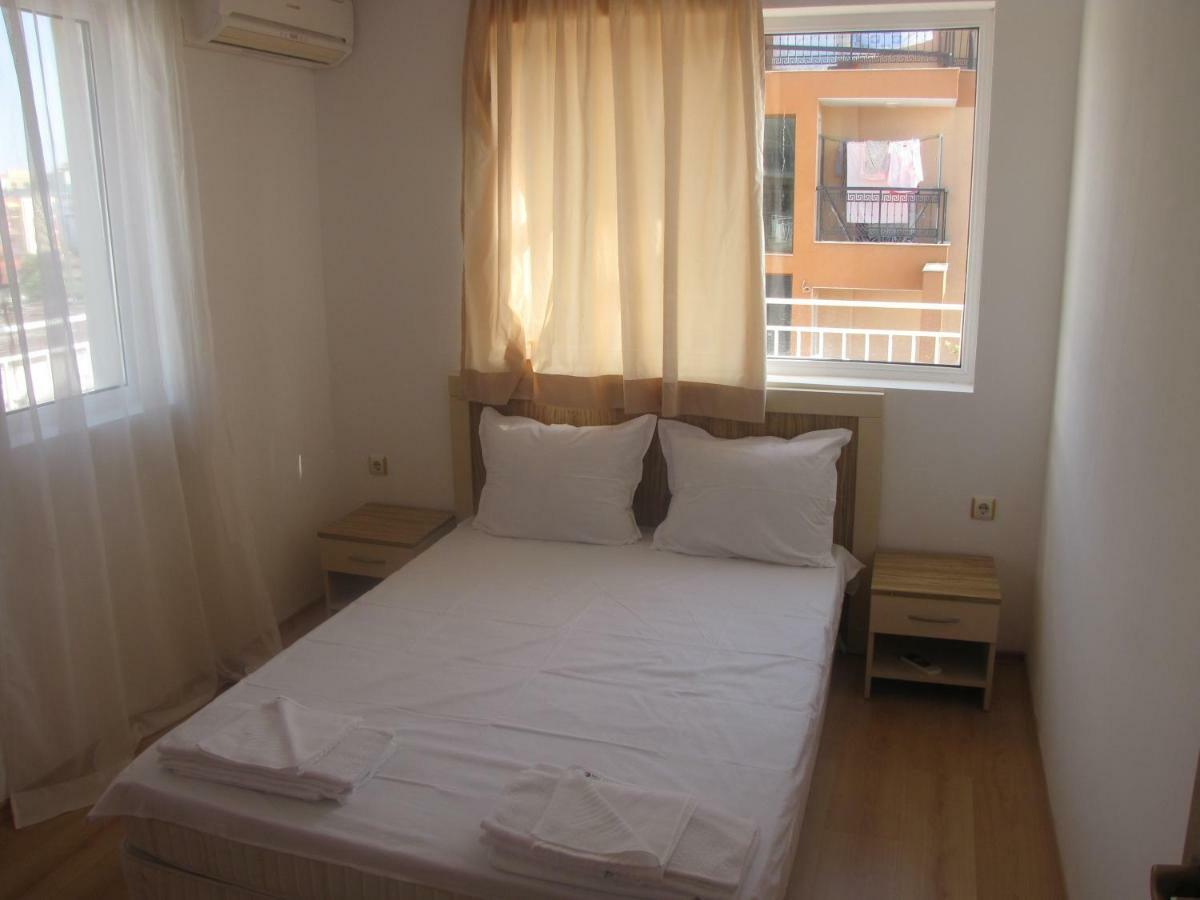 Guest Apartments Salena 阳光海滩 外观 照片