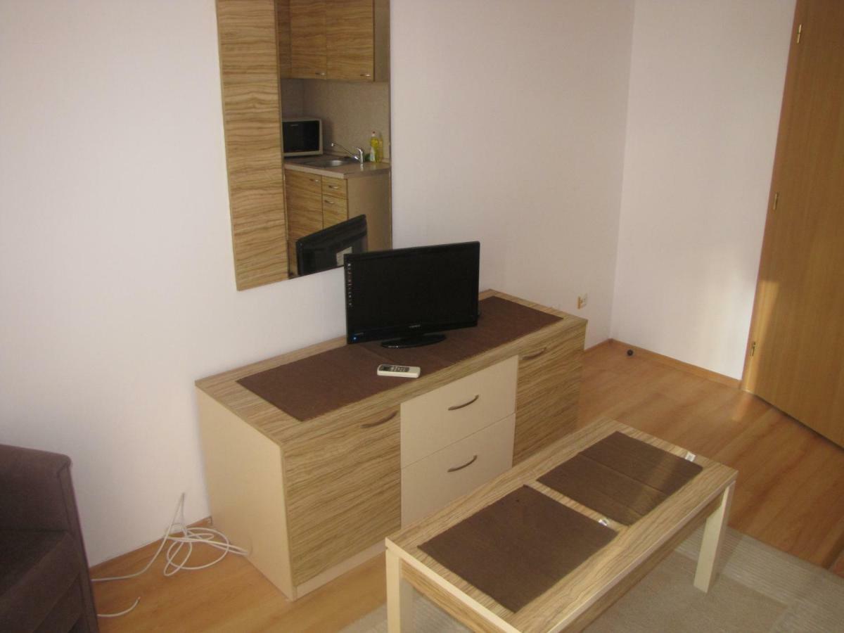 Guest Apartments Salena 阳光海滩 外观 照片