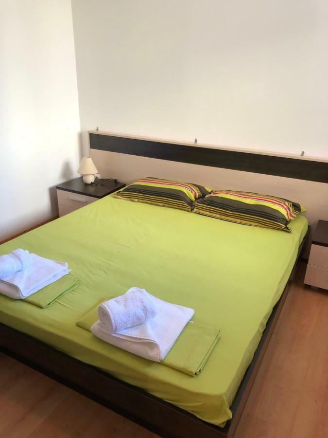 Guest Apartments Salena 阳光海滩 外观 照片