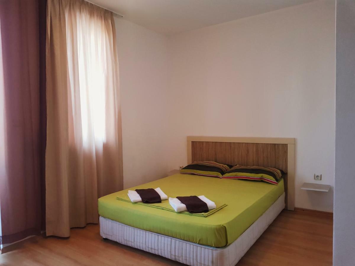 Guest Apartments Salena 阳光海滩 外观 照片
