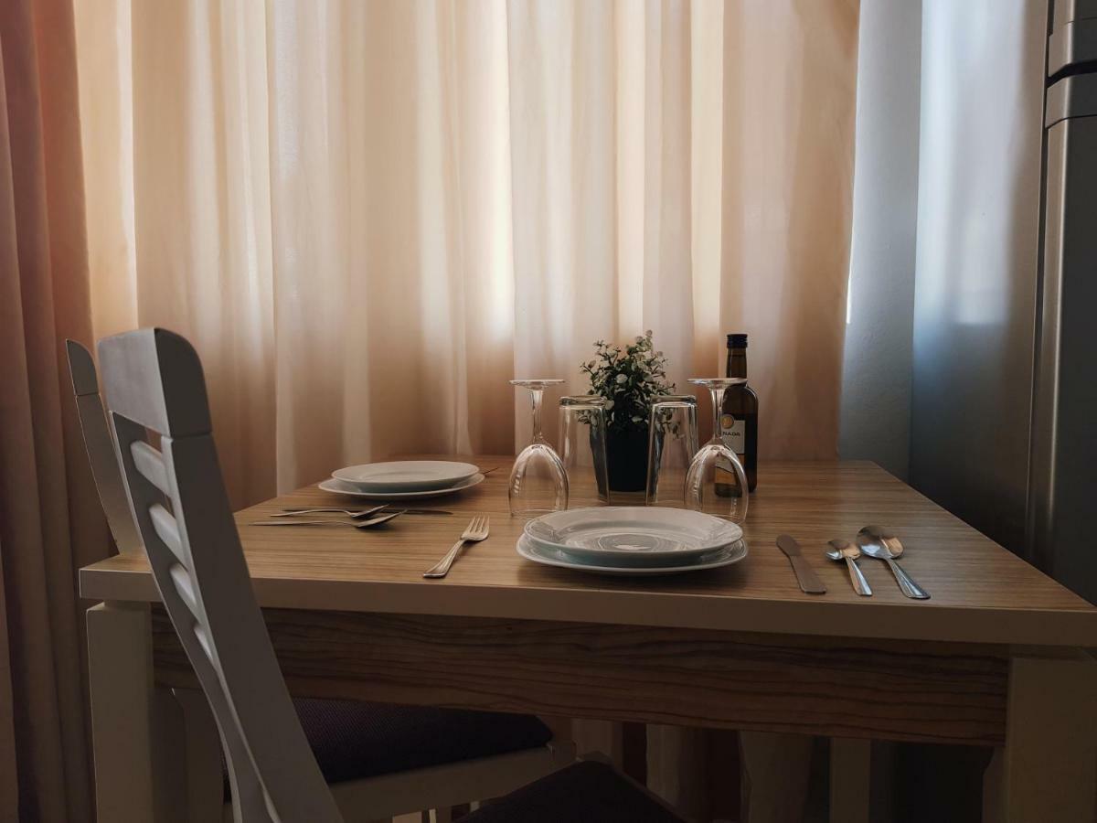 Guest Apartments Salena 阳光海滩 外观 照片