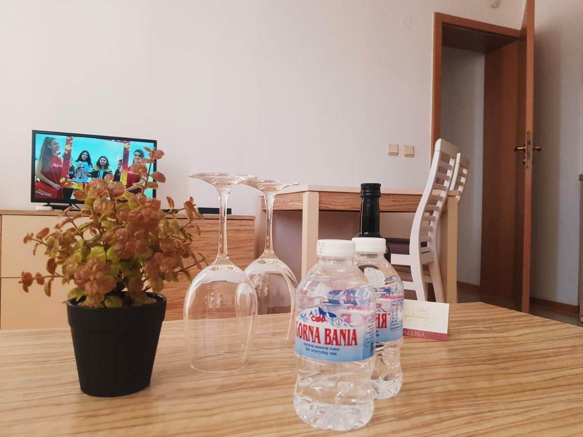 Guest Apartments Salena 阳光海滩 外观 照片