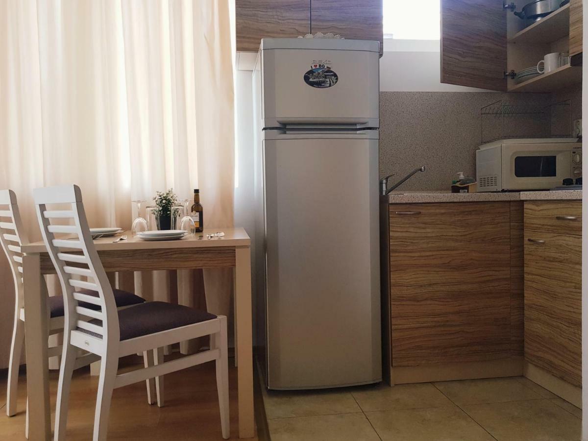 Guest Apartments Salena 阳光海滩 外观 照片