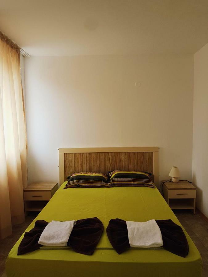 Guest Apartments Salena 阳光海滩 外观 照片
